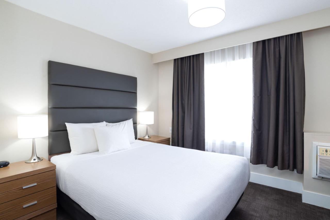 Sandman Hotel Grande Prairie Eksteriør billede